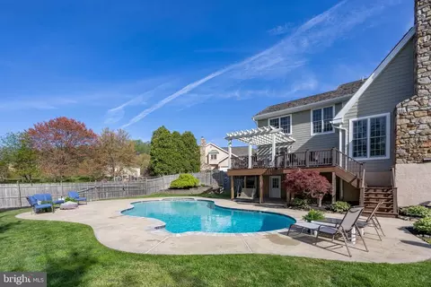 10 Brampton Rd, Malvern, PA 19355 photo 2