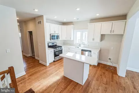 956 Mount Pleasant Ave, Wayne, PA 19087 photo 2