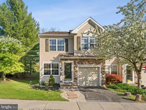 3501 Honey Locust Dr, Phoenixville, PA 19460