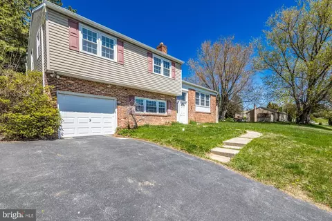 1509 W Chester Rd, Coatesville, PA 19320