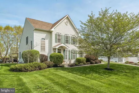 106 Canter Dr, Downingtown, PA 19335