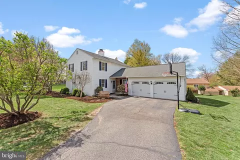 919 Thorne Dr, West Chester, PA 19382