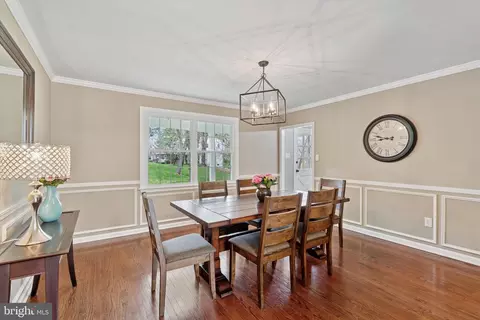 Dining - 78 Peddrick Rd, Wayne, PA 19087 photo 2 of 2