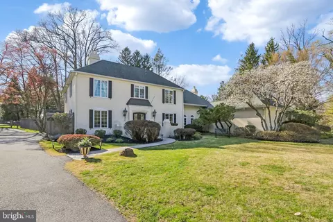 Exterior - 410 N Valley Forge Rd, Devon, PA 19333 photo 9 of 11