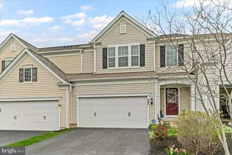 279 N Caldwell Cir, Downingtown, PA 19335