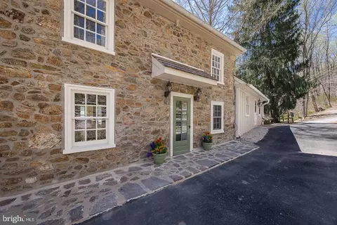 1640 Sheeder Ml, Birchrunville, PA 19421