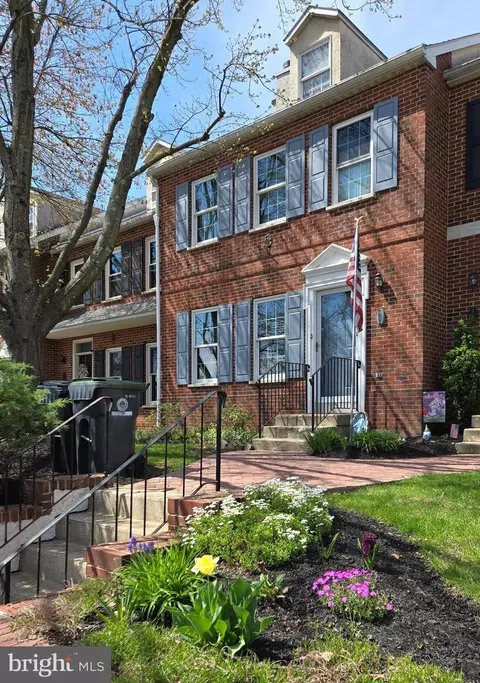 446 Dayton St, Phoenixville, PA 19460