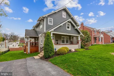 20 Moreland Rd, Paoli, PA 19301