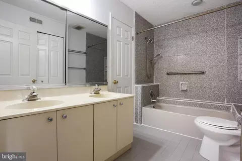 118 Cavalry Ct, Chesterbrook, PA 19087 photo 29