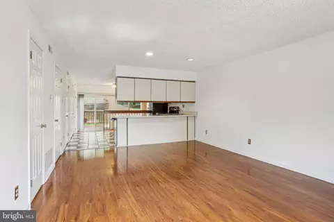 118 Cavalry Ct, Chesterbrook, PA 19087 photo 7