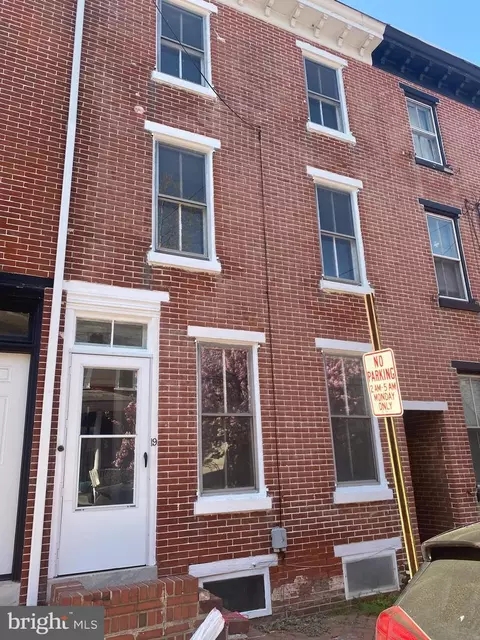 19 W Barnard St, West Chester, PA 19382