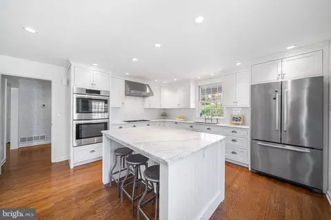 130 Colket Ln, Devon, PA 19333 photo 8