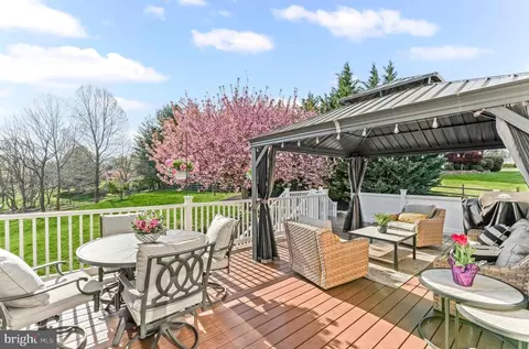 6 Letchworth Ln, Avondale, PA 19311