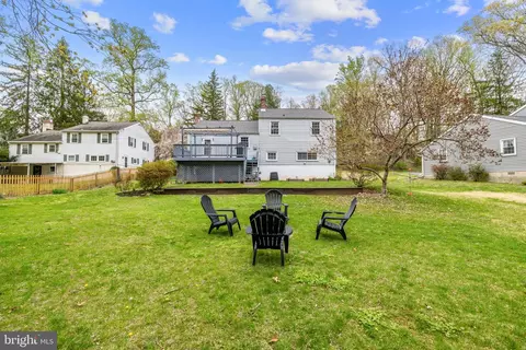 Exterior - 46 Lakeside Ave, Devon, PA 19333 photo 12 of 19