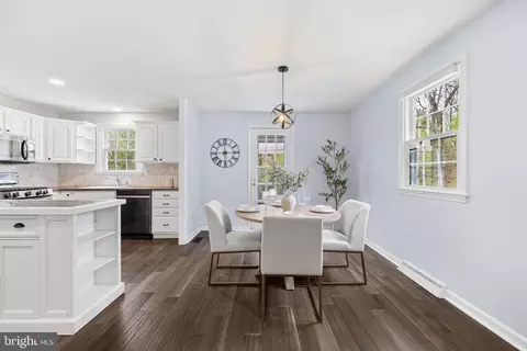 Dining - 46 Lakeside Ave, Devon, PA 19333 photo 2 of 3