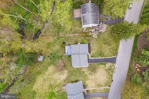 View/Area - 46 Lakeside Ave, Devon, PA 19333 photo 1 of 3
