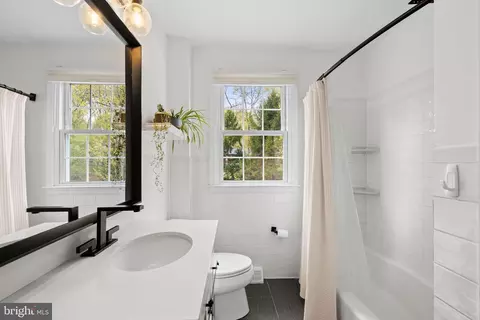 Bath - 46 Lakeside Ave, Devon, PA 19333 photo 6 of 6