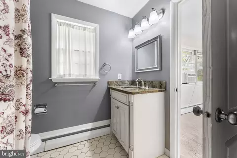 21 Bryan Ave, Malvern, PA 19355 photo 14