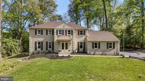 204 Autumn Dr, Exton, PA 19341