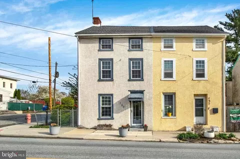 139 Emmett St, Phoenixville, PA 19460