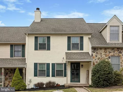 503 Pickering Station Dr, Chester Springs, PA 19425