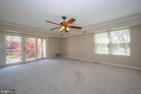 Living - 441 Drummers Ln #441, Wayne, PA 19087 photo 1 of 4