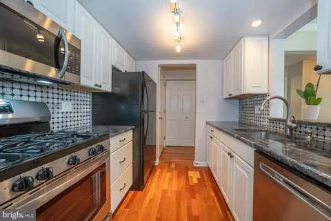 Other - 441 Drummers Ln #441, Wayne, PA 19087 photo 4 of 8