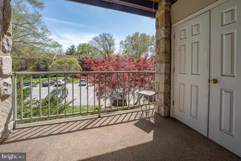 Exterior - 441 Drummers Ln #441, Wayne, PA 19087 photo 3 of 7