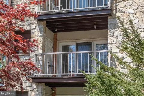 Exterior - 441 Drummers Ln #441, Wayne, PA 19087 photo 4 of 7