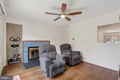 Living - 103 Danor Ct, Chesterbrook, PA 19087 photo 5 of 5