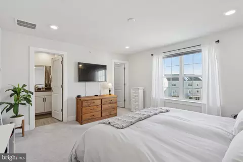 Bedroom - 212 Red Leaf Ln, Exton, PA 19341 photo 1 of 4