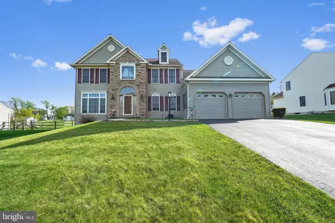 102 Sandy Way, Coatesville, PA 19320
