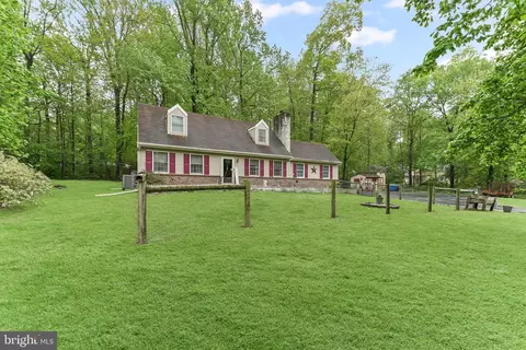 104 Northwood Dr, Coatesville, PA 19320