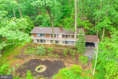 200 Jug Hollow Rd, Valley Forge, PA 19481