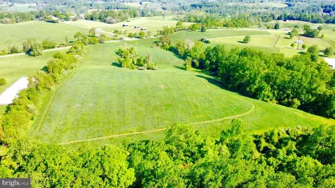 2295 Hilltop Vw, Unionville, PA 19320