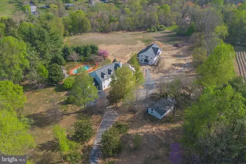 737 Locust Grove Rd, West Chester, PA 19382