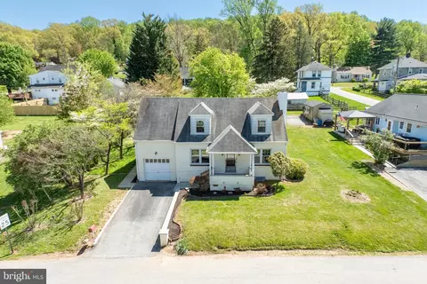 3706 Norwood Ave, Downingtown, PA 19335