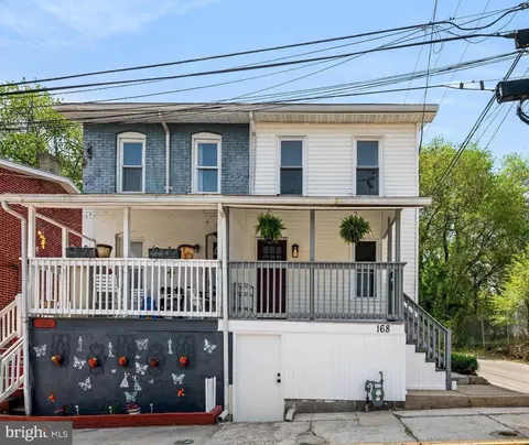168 E Church St, Downingtown, PA 19335