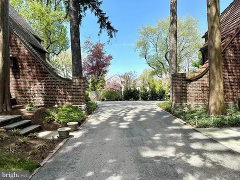 30 Deepdale Rd, Wayne, PA 19087 photo 4
