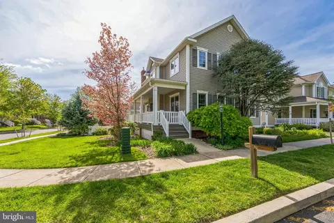 951 Pinehurst Dr, Chester Springs, PA 19425