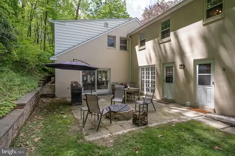 Exterior - 749 Mancill Rd, Wayne, PA 19087 photo 4 of 5