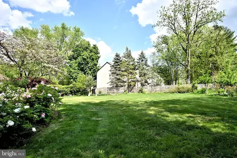 816 Glenn Cir, Wayne, PA 19087 photo 59