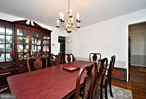 816 Glenn Cir, Wayne, PA 19087 photo 13
