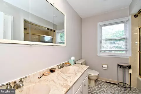 816 Glenn Cir, Wayne, PA 19087 photo 39