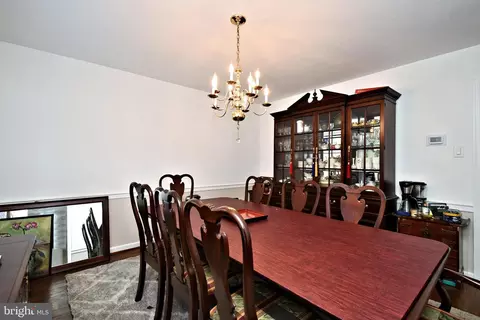 816 Glenn Cir, Wayne, PA 19087 photo 14