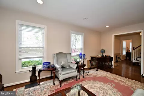 816 Glenn Cir, Wayne, PA 19087 photo 9