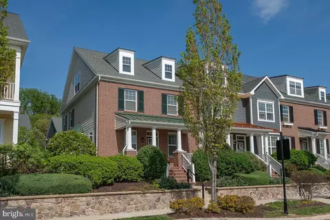 131 Spring Oak Dr, Malvern, PA 19355