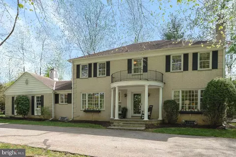 340 Chester Rd, Devon, PA 19333