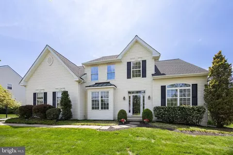 532 Red Coat Ln, Phoenixville, PA 19460