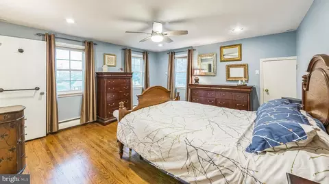 580 Gregory Ln, Devon, PA 19333 photo 10